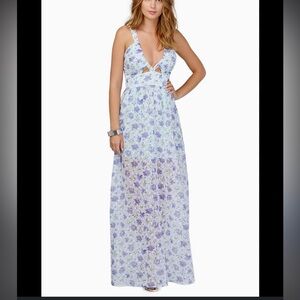 Tobi Floral Maxi Dress, strappy deep V neck with cutouts, size S (2-4)​​​